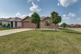 6929 Whisper Field, Fort Worth, TX 76120 - Photo 2