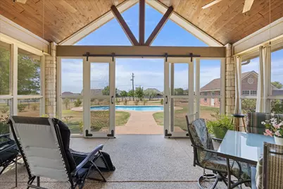 2101 W Emerald Bend Court, Granbury, TX 76049 - Photo 30