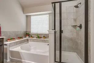 11829 Hassop Ln, Burleson, TX 76028 - Photo 24