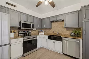 10536 Stone Canyon Rd, Dallas, TX 75230 - Photo 10