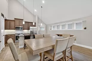 326 Atlas Cedar, Glenn Heights, TX 75154 - Photo 10