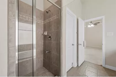 8732 Laurel Canyon Road, Irving, TX 75063 - Photo 14