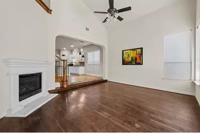 8732 Laurel Canyon Road, Irving, TX 75063 - Photo 8