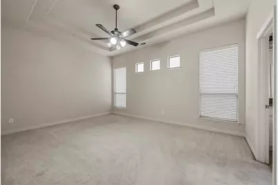 8732 Laurel Canyon Road, Irving, TX 75063 - Photo 12