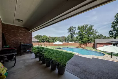 814 Haynie Drive, Runaway Bay, TX 76426 - Photo 12
