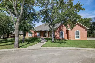 814 Haynie Dr, Runaway Bay, TX 76426 - Photo 16