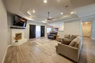 814 Haynie Dr, Runaway Bay, TX 76426 - Photo 24