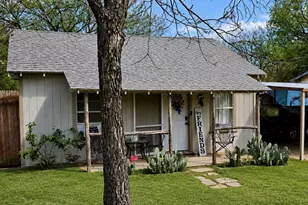 106 Gandy St, Lipan, TX 76462 - Photo 1