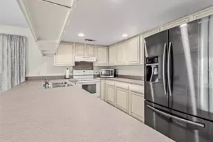 436 Yacht Club Dr, Rockwall, TX 75032 - Photo 2