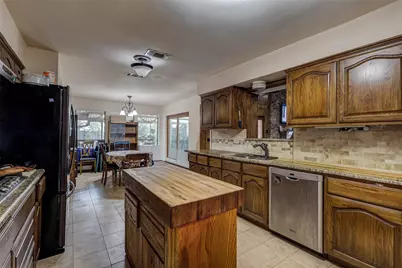 1426 Marlene Place, DeSoto, TX 75115 - Photo 6