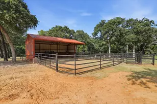 12 Co Rd 2114, Gainesville, TX 76240 - Photo 22