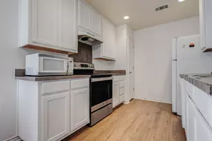 5405 Van Natta Ln, Fort Worth, TX 76112 - Photo 8