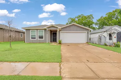 419 E Hull Street, Denison, TX 75021 - Photo 1