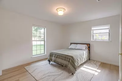 441 W Pleasantview Drive, Hurst, TX 76054 - Photo 20