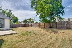 8421 Liberty Ln, Rowlett, TX 75089 - Photo 22