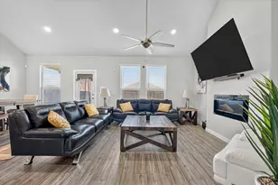 10541 Big Lagoon Dr, Fort Worth, TX 76179 - Photo 10