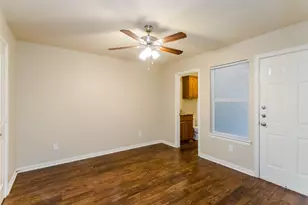 616 W Denton St, Ennis, TX 75119 - Photo 20