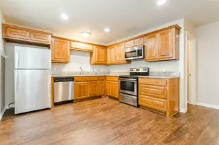 616 W Denton St, Ennis, TX 75119 - Photo 12