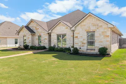 717 Wintergreen Drive, Hewitt, TX 76643 - Photo 6
