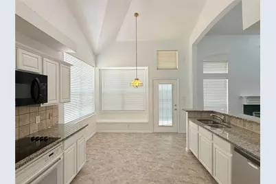 1313 Baythorne Drive, Lewisville, TX 75077 - Photo 10