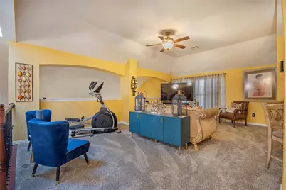 663 E Sandra Lane, Grand Prairie, TX 75052 - Photo 28
