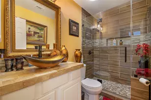 663 E Sandra Ln, Grand Prairie, TX 75052 - Photo 30