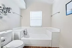 5814 Winell Dr, Garland, TX 75043 - Photo 6
