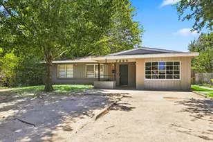 7244 Charles Ct, Dallas, TX 75217 - Photo 2