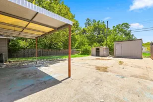 7244 Charles Ct, Dallas, TX 75217 - Photo 22