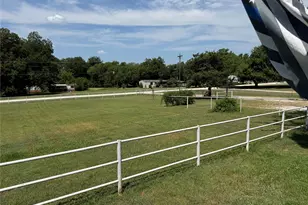 168 Co Rd 193, Gainesville, TX 76240 - Photo 4