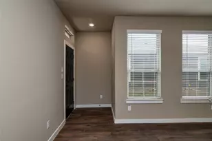 604 Harvest Moon Dr, Venus, TX 76084 - Photo 4