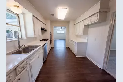 504 Love Circle, Corsicana, TX 75110 - Photo 4