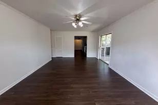 504 Love Cir, Corsicana, TX 75110 - Photo 6