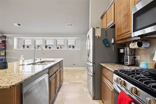 949 Mangrove Dr, Fate, TX 75087 - Photo 10