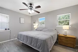 1010 Denton Dr, Euless, TX 76039 - Photo 10