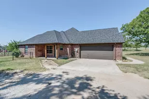 550 Sandlin Ln, Springtown, TX 76082 - Photo 32