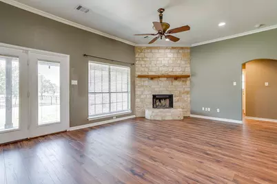 550 Sandlin Lane, Springtown, TX 76082 - Photo 8
