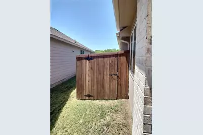 223 Fairmont Drive, Princeton, TX 75407 - Photo 14