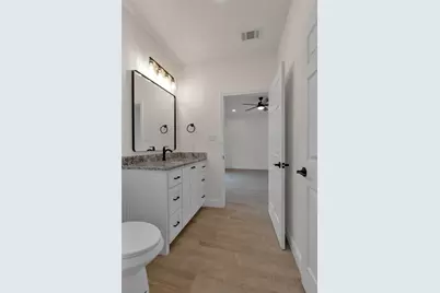 813 SW 28th Street, Mineral Wells, TX 76067 - Photo 24