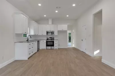 813 SW 28th Street, Mineral Wells, TX 76067 - Photo 8