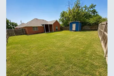 400 S Rockwall Avenue, Terrell, TX 75160 - Photo 6