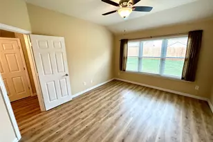 221 Creekwood Dr, Princeton, TX 75407 - Photo 8