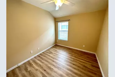 221 Creekwood Drive, Princeton, TX 75407 - Photo 12