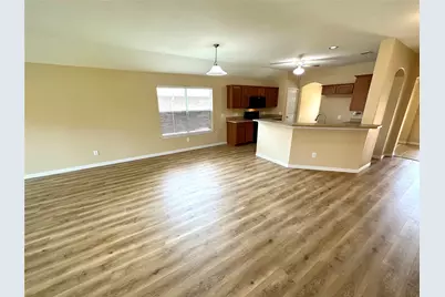 221 Creekwood Drive, Princeton, TX 75407 - Photo 6