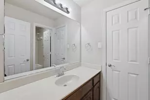 906 Hidden Lakes Dr, Cedar Hill, TX 75104 - Photo 22