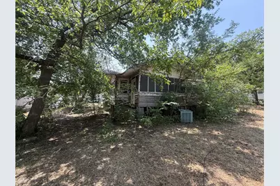204 W Maple Street, Whitewright, TX 75491 - Photo 12