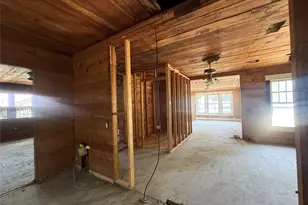 204 W Maple St, Whitewright, TX 75491 - Photo 10