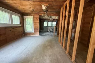 204 W Maple St, Whitewright, TX 75491 - Photo 6