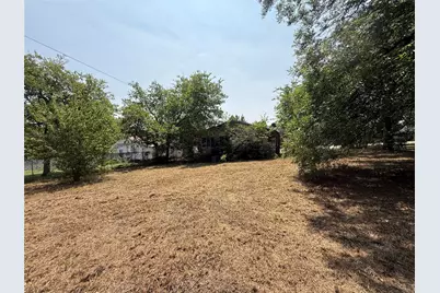 204 W Maple Street, Whitewright, TX 75491 - Photo 10