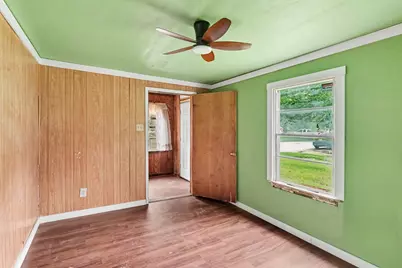 506 Woodard Avenue, Cleburne, TX 76033 - Photo 18